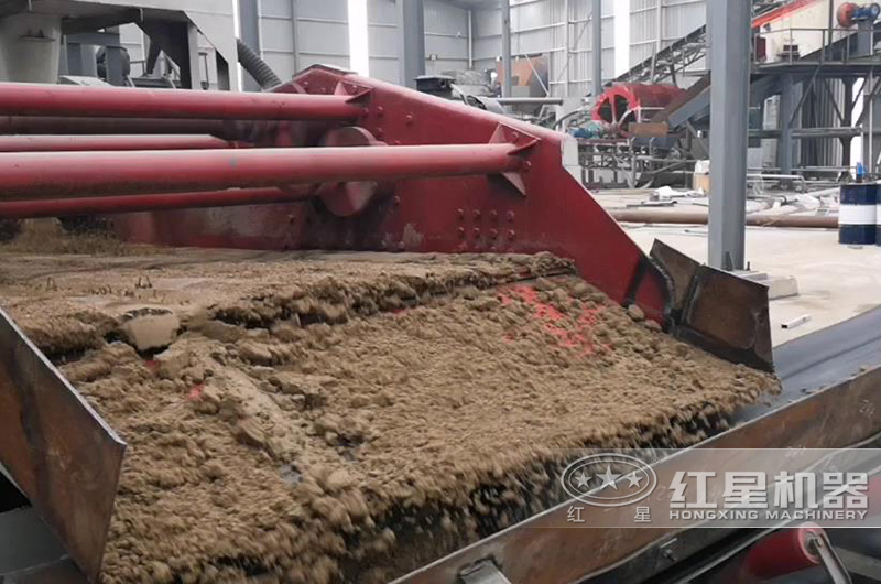 細砂回收機作業(yè) 細砂回收機作業(yè)