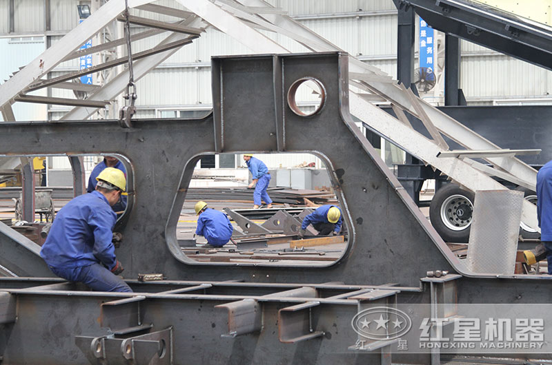 不辭辛勞，只為生產(chǎn)令您滿意的設(shè)備