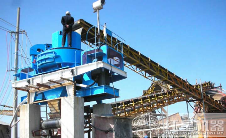 用戶(hù)制砂現(xiàn)場(chǎng)，點(diǎn)擊咨詢(xún)獲得生產(chǎn)線(xiàn)配置及報(bào)價(jià)