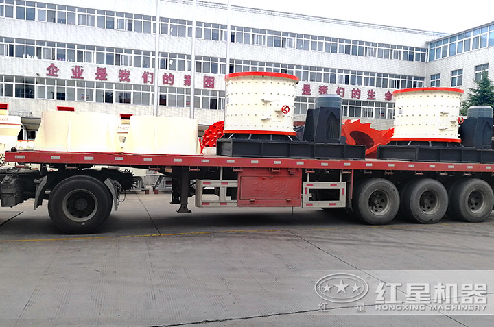 玻璃粉碎設(shè)備廠家發(fā)貨現(xiàn)場(chǎng)，快速投產(chǎn)用戶生產(chǎn)現(xiàn)場(chǎng)