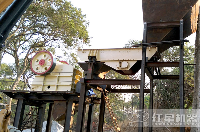 69破碎機(jī)生產(chǎn)現(xiàn)場，占地小